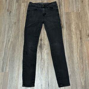 Size 0 American Eagle High Rise Jeggings (Black)